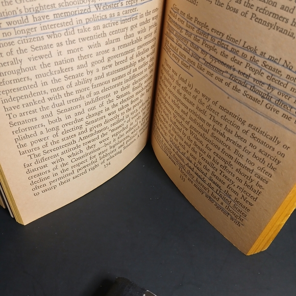 Profiles In Courage, John F Kennedy paper back books - Picture 4 of 7